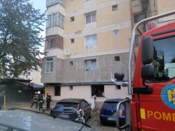 Explozie într-un bloc din Vatra Dornei
