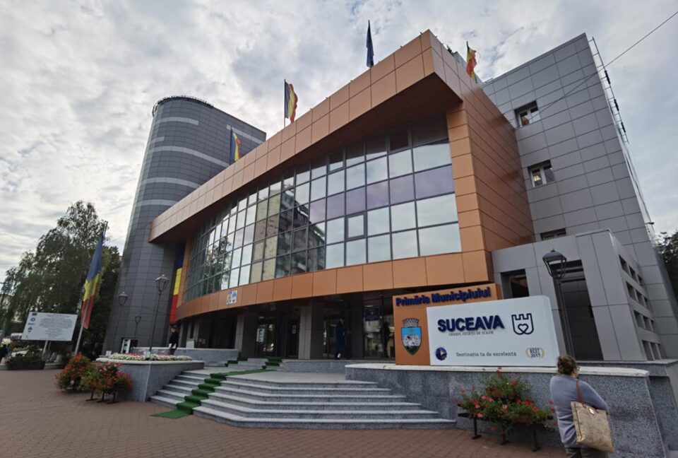 Prețul cerut administrației locale din Suceava, de către E.ON, pentru energia electrică a crescut de 10 ori, față de septembrie 2021 Prețul cerut administrației locale din Suceava, de către E.ON, pentru energia electrică a crescut de 10 ori, față de septembrie 2021