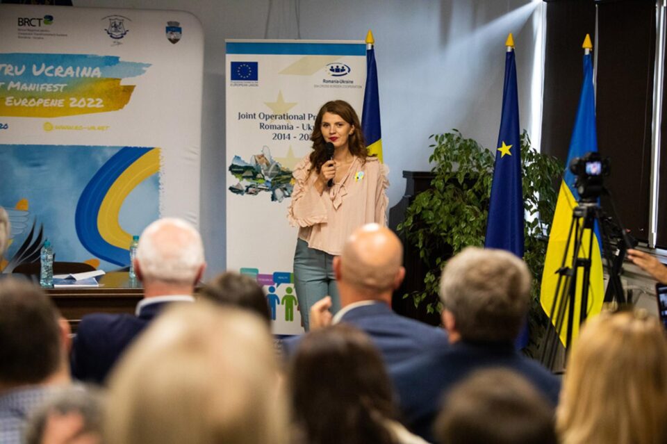 Anca Gutt, reprezentanta BRCT Suceava, la evenimentul Mesaj pentru Ucraina