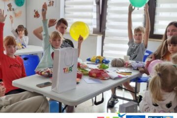 200 de copii refugiați ucraineni, ajutați să se integreze în comunitate