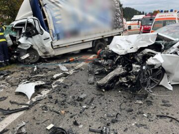 Accident grav, cu patru răniți, la Vatra Dornei
