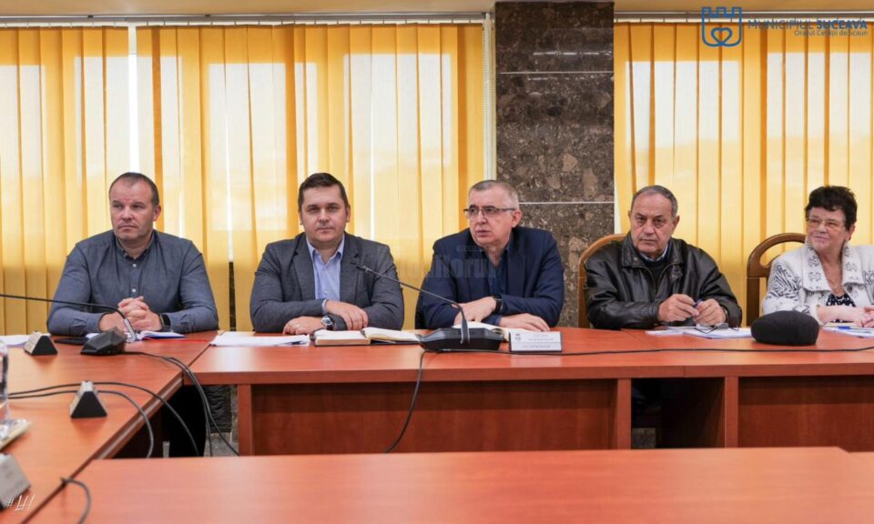Ședința cu reprezentanții asociațiilor de proprietari din municipiul Suceava, convocată marți, 11 octombrie, la sediul Primăriei Suceava 4