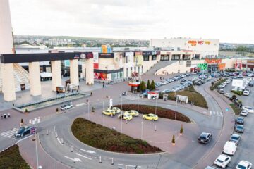 „Cafeneaua cu Joburi”, târg de toamnă și ateliere de creație, la Iulius Mall Suceava