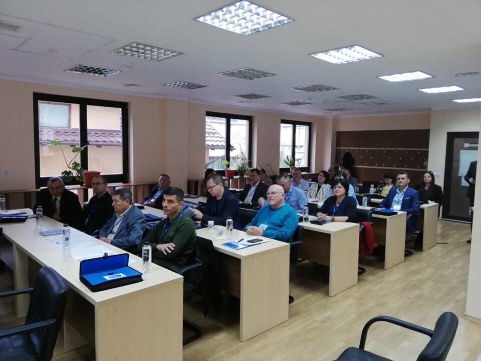 Conferință despre schimbările climatice, cu participanți din România, Franța și Republica Moldova Conferință despre schimbările climatice, cu participanți din România, Franța și Republica Moldova