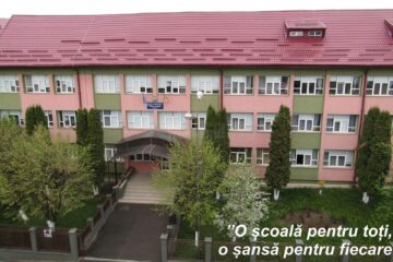 Școala Gimnazială „Miron Costin” Suceava