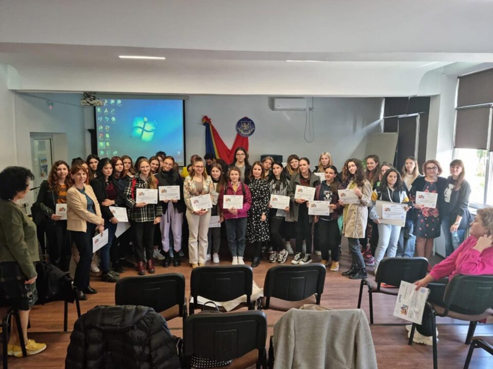 Activități interactive, cu elemente de noutate și inovație, la Colegiul Național „Mihai Eminescu" Suceava
