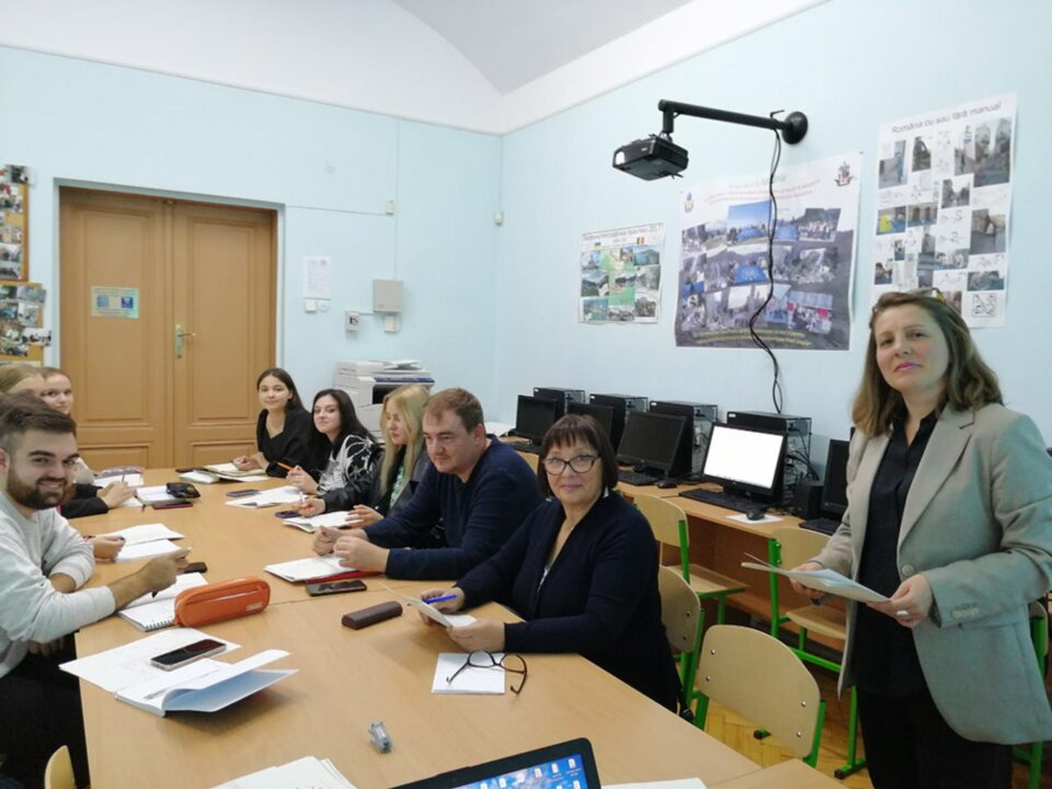 Activitate în cadrul Lectoratului de Limbă Română de la Cernăuți