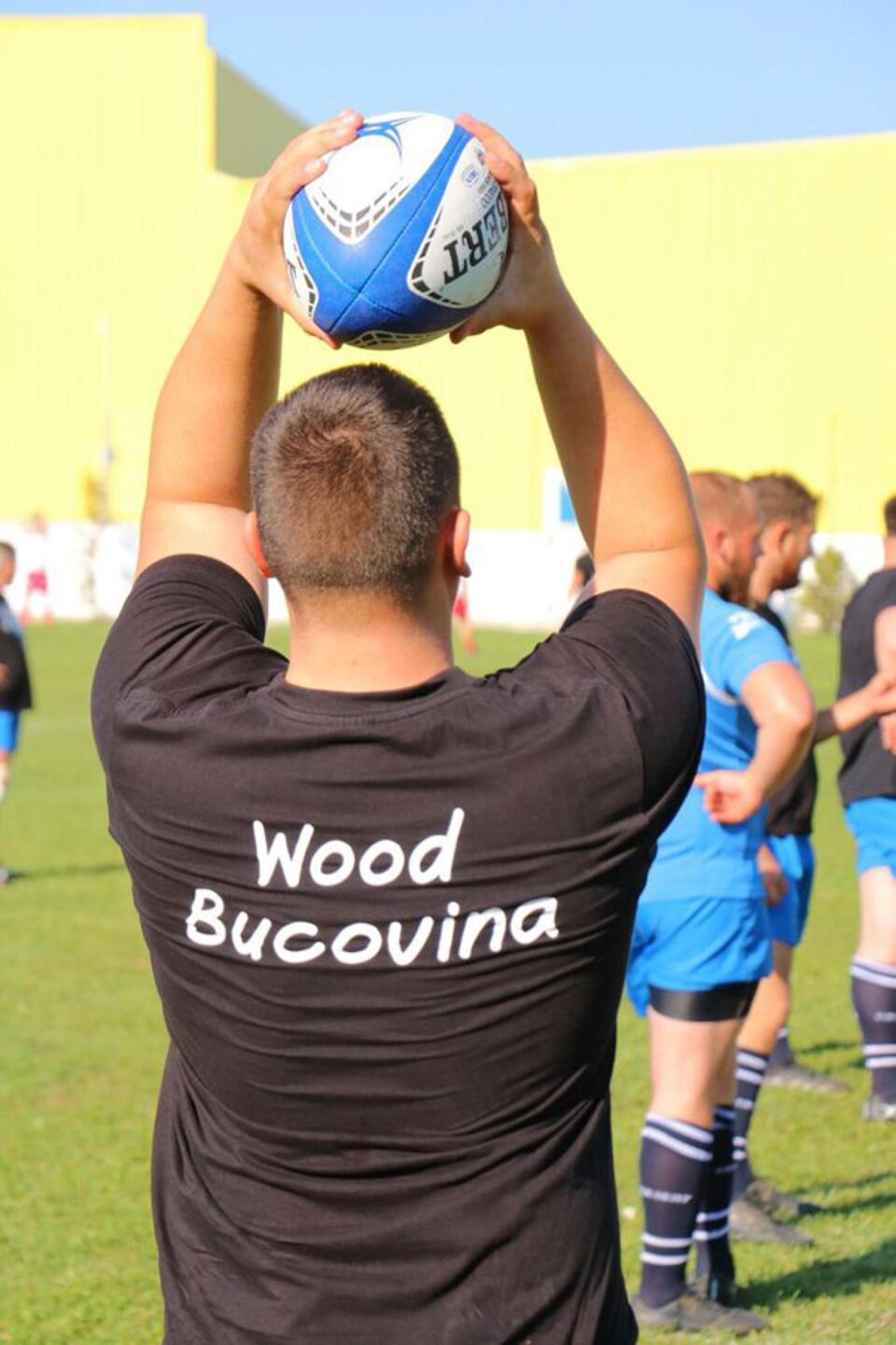 Un antreprenor local face apel la oamenii de afaceri să sprijine echipa de rugby juniori U 18, aflată pe locul I în campionat