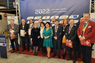 Premianți din cadrul USV ai concursului de inventică Expoziția INOVA 2022