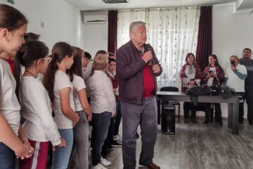 Gheorghe Turda, într-un concert emoționat pentru persoane cu dizabilități, la Todirești