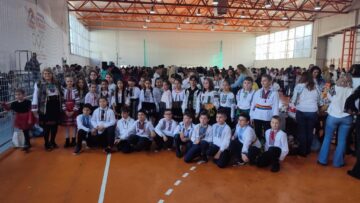 48 de clase au participat la Târgul de Toamnă organizat „în ograda Școlii Gimnaziale  Suceava”
