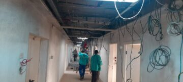 Au început lucrările de reparații în secția afectată de incendiu