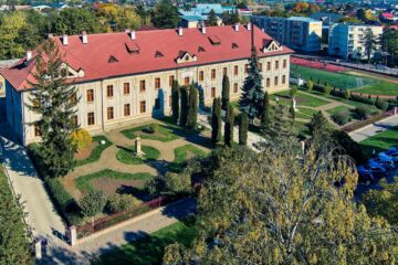 Colegiul Național „Eudoxiu Hurmuzachi” sărbătorește 150 de ani de tradiție și performanță Foto Doru Clipa