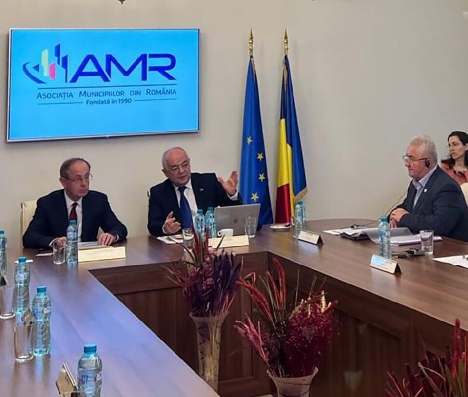 Proiectele din strategia Sucevei pentru "100 de orașe inteligente și neutre climatic", prezentate la București
