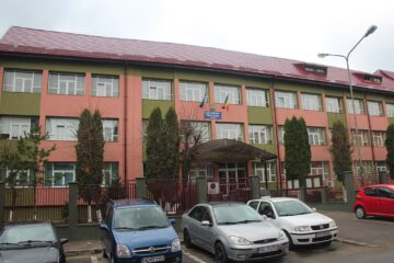 Școala Gimnazială „Miron Costin” Suceava