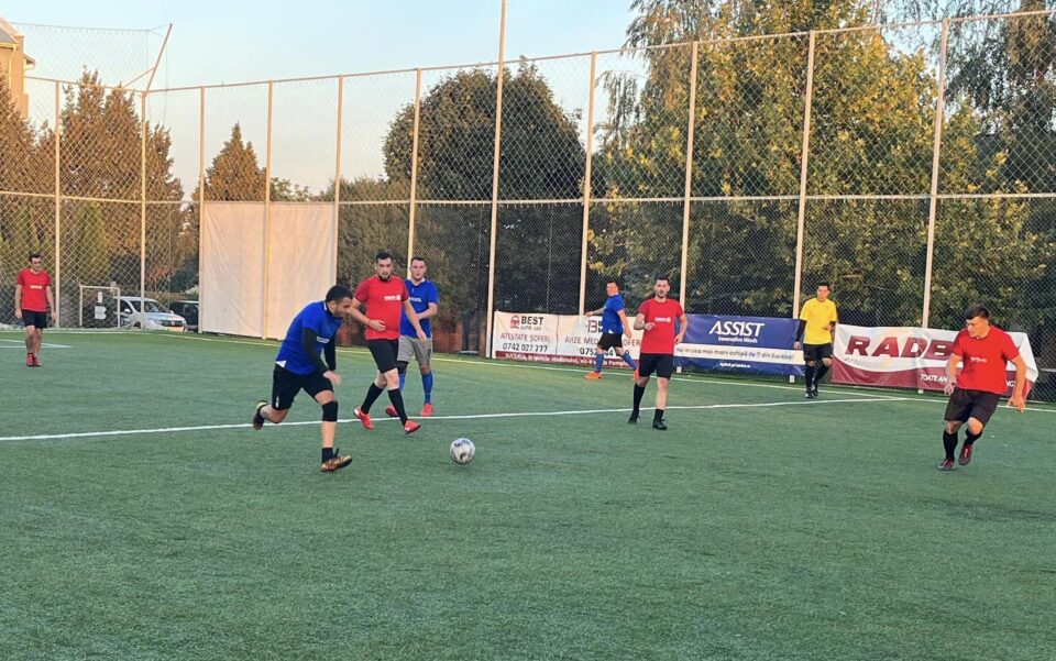 Partidele din Liga Companiilor se desfasoara la Civica Sport Center