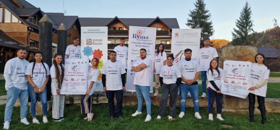 Sesiune de instruire pentru 20 de tineri romi, în vederea îmbunătățirii abilităților de comunicare, la Vama Sesiune de instruire pentru 20 de tineri romi, în vederea îmbunătățirii abilităților de comunicare, la Vama