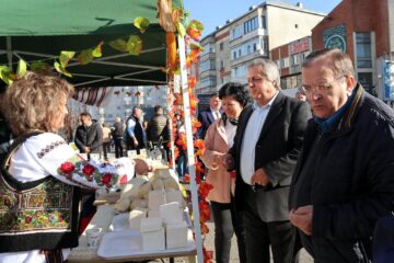 Târgul Mărului, ediția a XVII-a, la Fălticeni