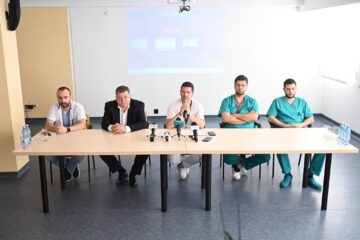 Dr. Mitric, dr. Haret, dr. Calancea, dr. Turcoman și dr. Blaga