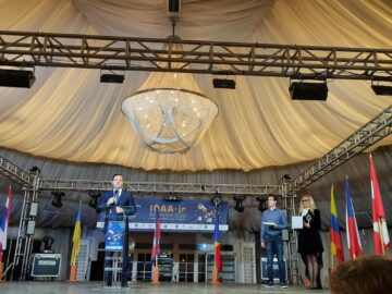 Deschiderea Olimpiadei Internaționale de Astronomie, de la Câmpulung