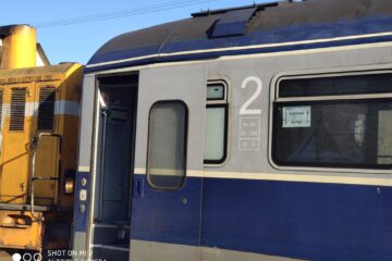 Trenurile Suceava-Putna vor circula cu trei vagoane ca răspuns la numărul mare de călători