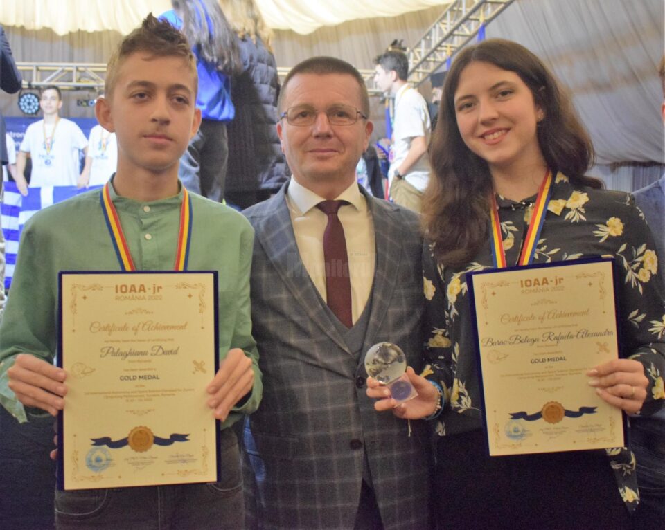 Medalii de aur pentru doi elevi ștefaniști, la Olimpiada Internațională de Astronomie pentru Juniori