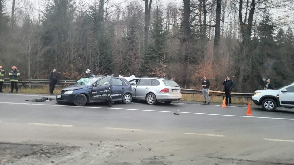Accidentul produs marți dimineață pe DN 17, între Ilișești și Păltinoasa