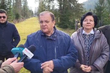 Flutur a semnat contractul de lucrări pentru modernizarea drumului Izvoarele Sucevei - Șepit