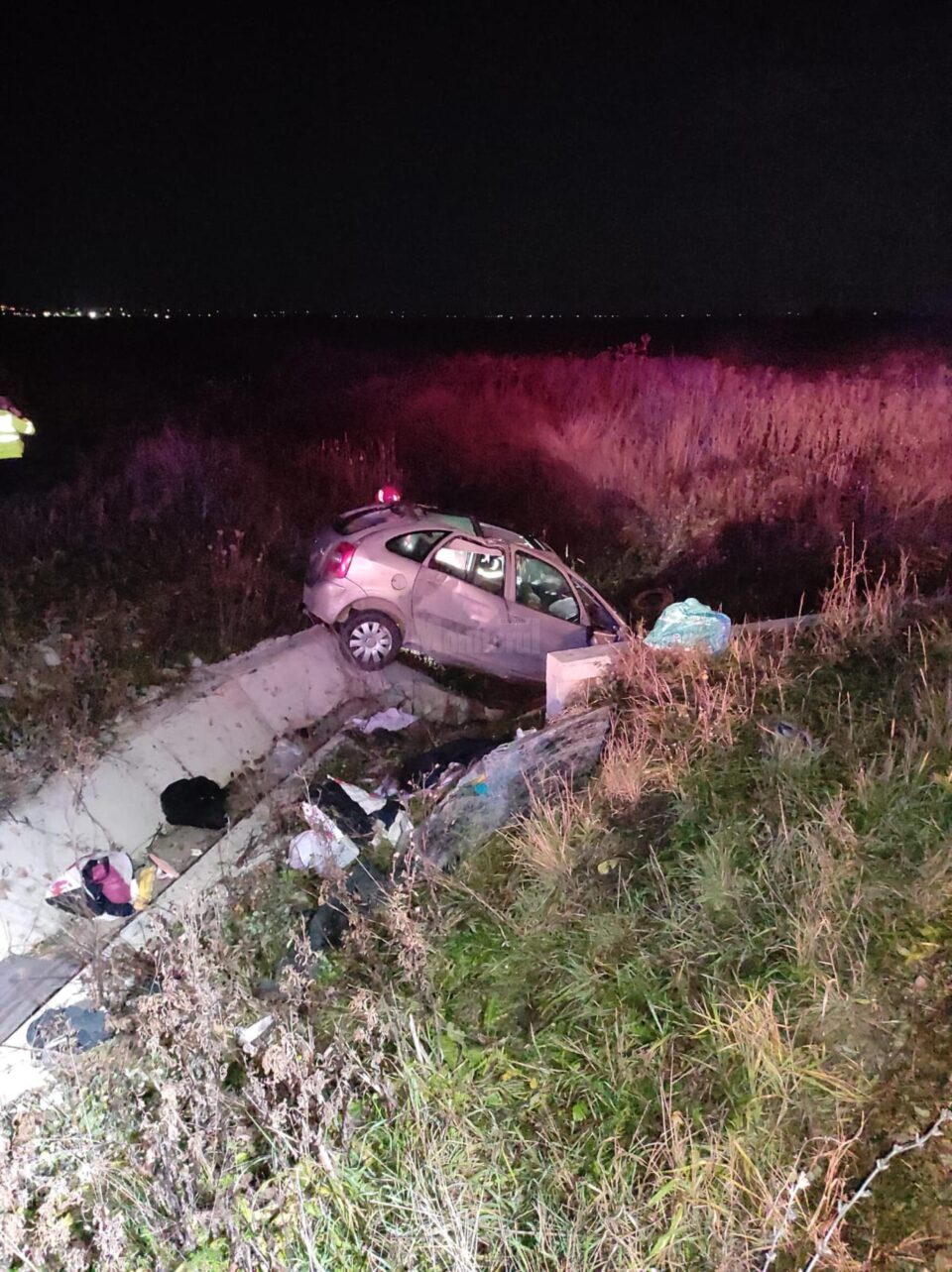 Accident mortal cu o mașină răsturnată pe centura Rădăuțiului