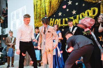 Balul Bobocilor - Liceul Tehnologic „Ștefan cel Mare“, ediția a XV-a, eveniment cu tema „Hollywood” Foto Florin Slevoaca