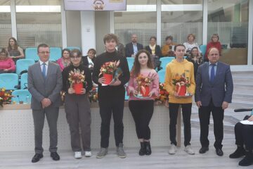 Elevi cu 10 la bacalaureat, premiați de IȘJ