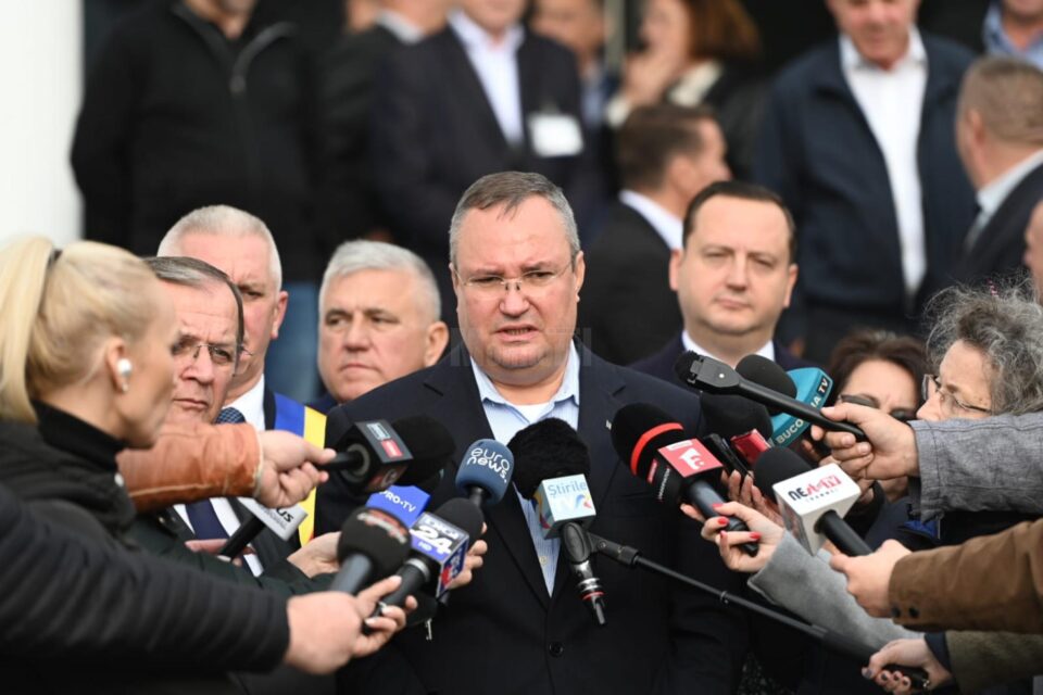 Ciucă: Am luat decizia în cadrul coaliției asupra prețurilor la energia electrică pentru consumatorii casnici și firme