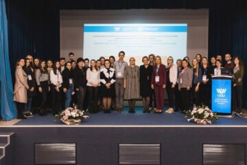Participanți la Conferința FMSB