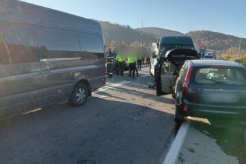 Accidentul care a paralizat traficul de pe DN 17