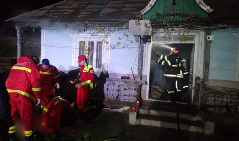 Bătrân mort după un incendiu în locuința sa