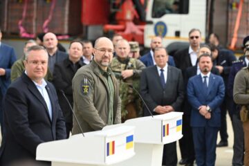 Vama Vicovu de Sus - Crasna s-a redeschis după 14 ani, în prezența premierilor României și Ucrainei