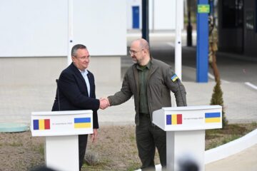 Vama Vicovu de Sus - Crasna s-a redeschis după 14 ani, în prezența premierilor României și Ucrainei
