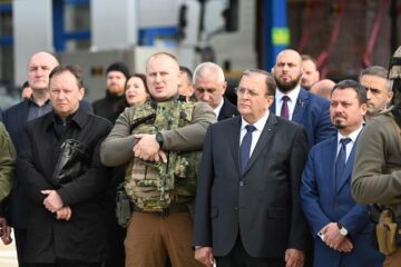 Vama Vicovu de Sus - Crasna s-a redeschis după 14 ani, în prezența premierilor României și Ucrainei