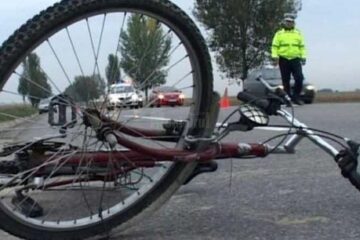 Bicicleta pe carosabil
