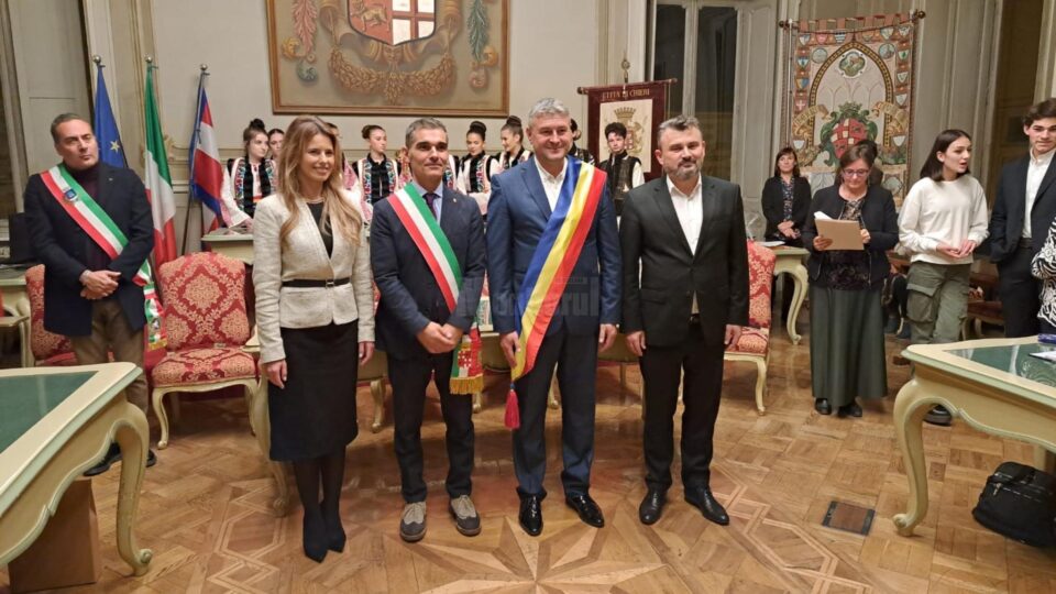 Municipiile Fălticeni și Chieri (Italia) au semnat un acord de înfrățire
