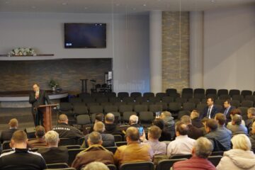 Fermieri din întreaga țară au fost prezenți la seminarul BOVICOOP - cooperare și dezvoltare