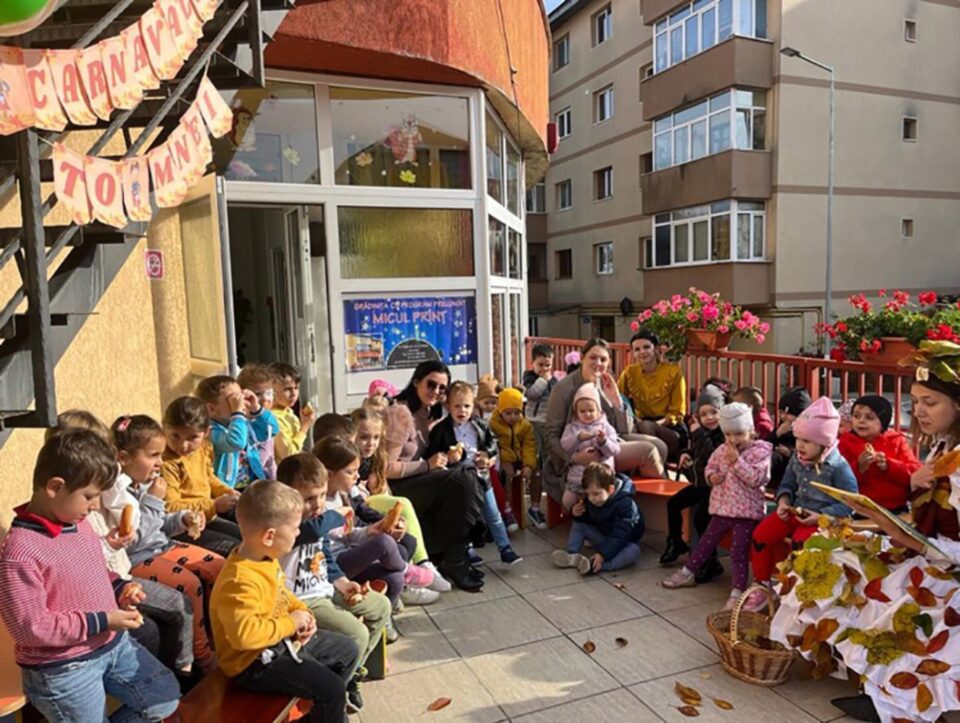 Cei mai mici dintre participanții la Carnavalul Toamnei