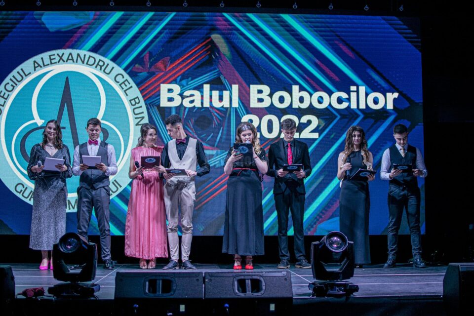 Balul Bobocilor 2022, la Colegiul „Alexandru Cel Bun” Gura Humorului