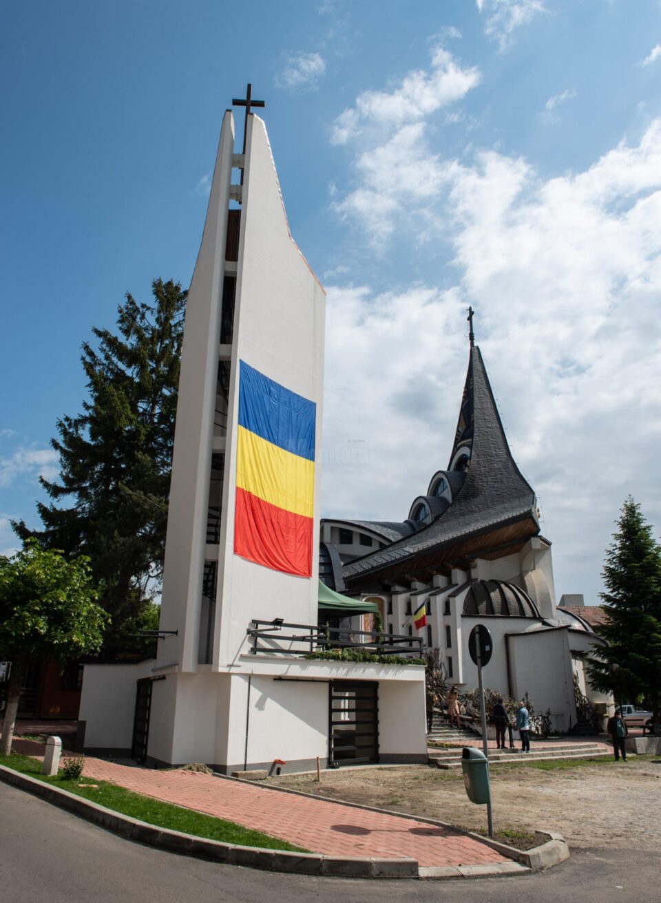 Monumentul „Turnul Unirii” de la Biserica „Nașterea Maicii Domnului” va fi inaugurat de Ziua Bucovinei Monumentul „Turnul Unirii” de la Biserica „Nașterea Maicii Domnului” va fi inaugurat de Ziua Bucovinei