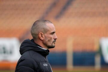 Antrenorul Iulian Ionesi s-a despărțit de Somuz Falticeni. Foto Alex Savescu