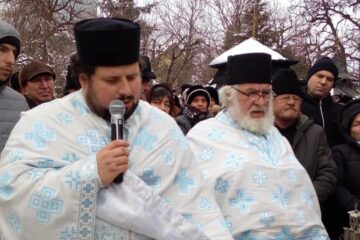Preoții Constantin și Georgian Rotar