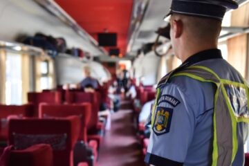 Migranții au fost găsiți de polițiștii de la Serviciul Județean Transporturi Suceava
