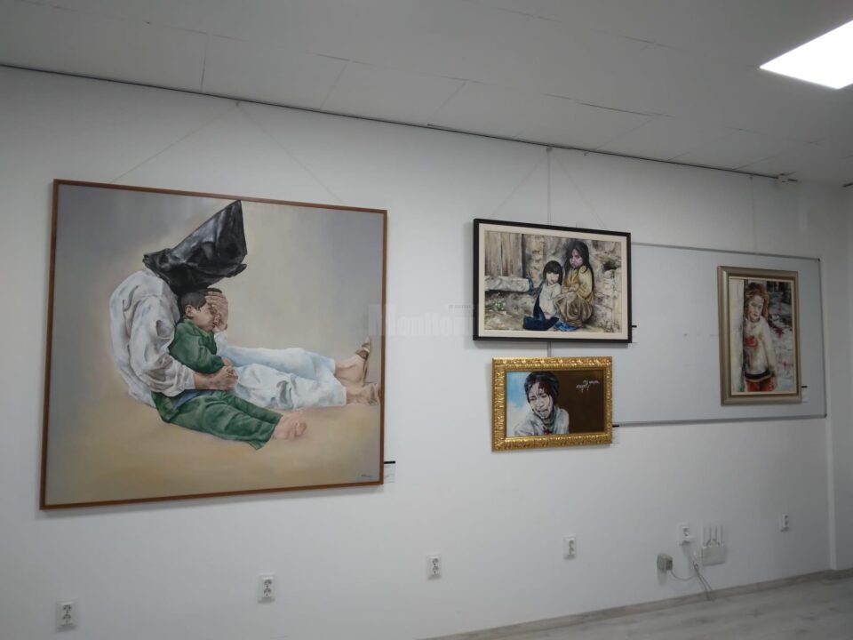 Vernisajul expoziției de pictură „Și povestea lor cine o spune?”, de Iolanda Bădăluță