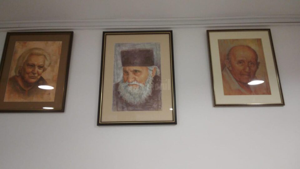 Expoziție și simpozion dedicate Marii Uniri de la 1918. Înmânarea unor medalii jubiliare, la Biserica „Nașterea Maicii Domnului” Suceava