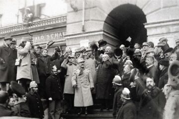 Iancu Flondor și generalul Zadik anunță votarea Unirii Bucovinei, 28 noiembrie 1918